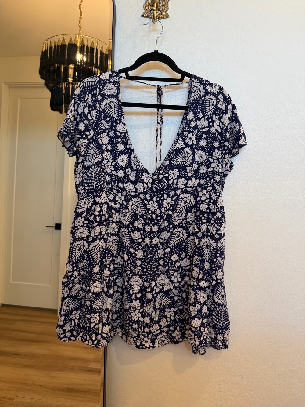 Show Me Your MuMu Navy and White Floral V-Neck Mini Dress